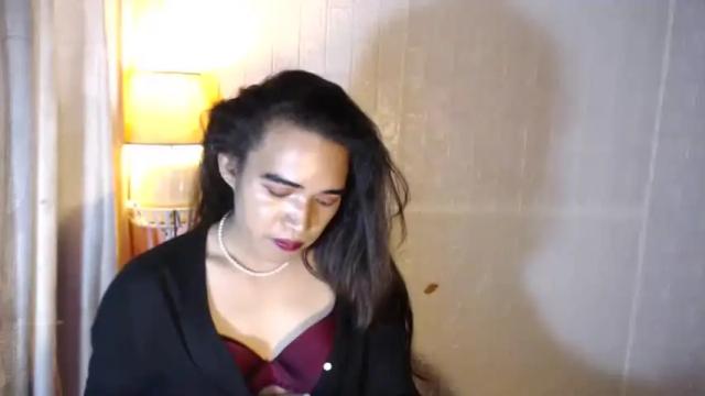 Image 2 of xjelacum_ Stream on Chaturbate on 16 months ago