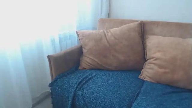 Image 10 of xkristinaxxx Stream on Chaturbate on 19 months ago
