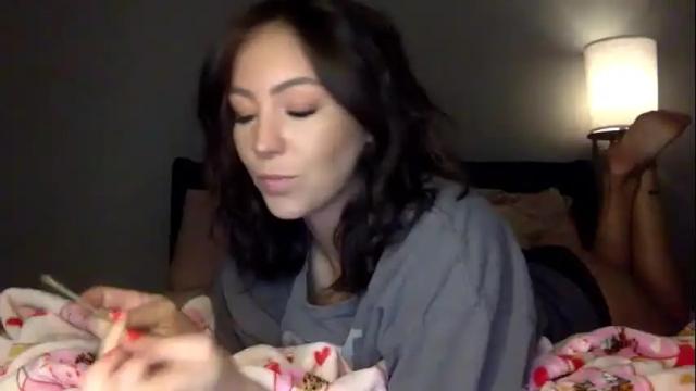 Image 2 of xlacyy Stream on Chaturbate on 3 months ago