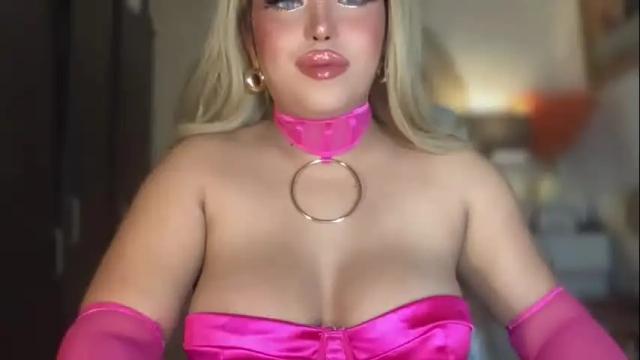 Image 12 of xladywithcock4uxx Stream on Chaturbate on 8 days ago
