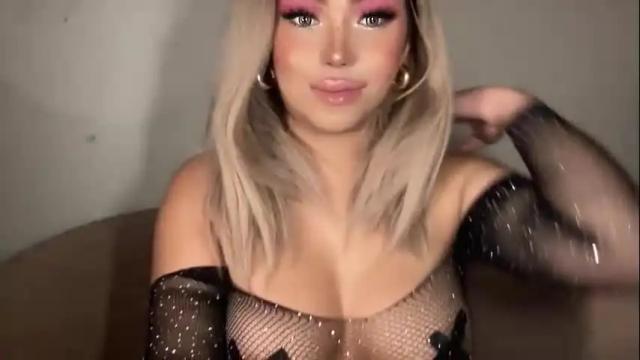 Image 8 of xladywithcock4uxx Stream on Chaturbate on 1 month ago