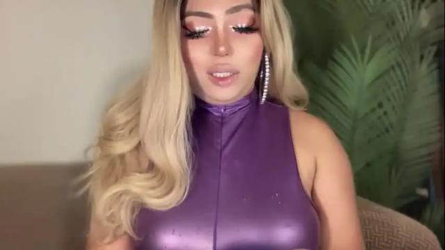 Image 3 of xladywithcock4uxx Stream on Chaturbate on 1 month ago