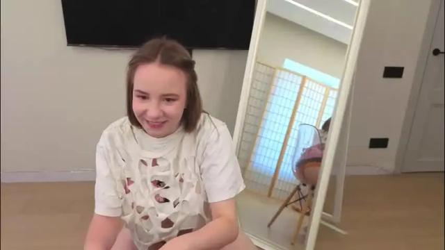 Image 6 of xlanabunny Stream on Chaturbate on 1 month ago