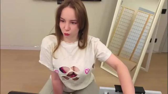 Image 3 of xlanabunny Stream on Chaturbate on 1 month ago