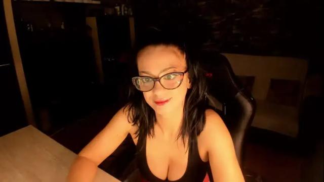 Thumbnail 3, xlaracroftx's Stream at Chaturbate, 1 month ago