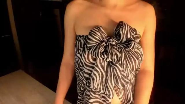 Image 8 of xlaracroftx Stream on Chaturbate on 29 days ago