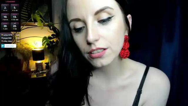Image 10 of xleilafire Stream on Chaturbate on 3 days ago