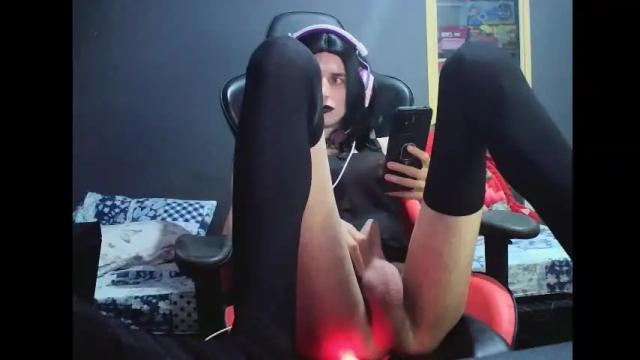 Image 7 of xlittlesissy Stream on Chaturbate on 1 month ago