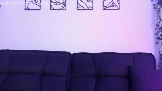 Image 10 of xlunaskye Stream on Chaturbate on 1 month ago