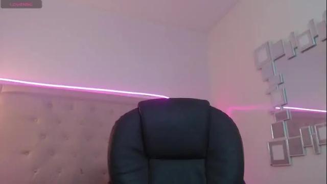 Image 10 of xlunna Stream on Chaturbate on 1 month ago