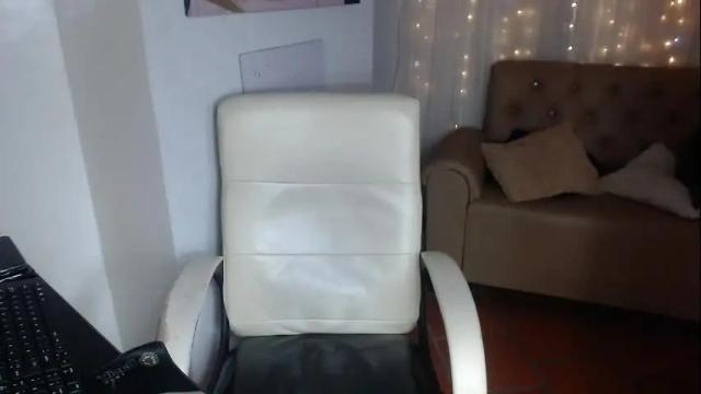 Image 4 of xlunna Stream on Chaturbate on 1 month ago