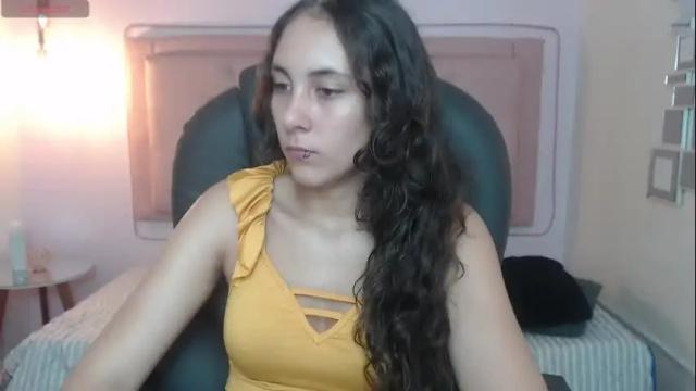 Image 3 of xlunna Stream on Chaturbate on 1 month ago