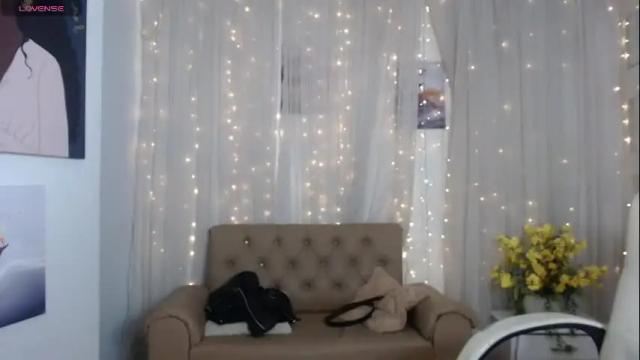 Image 10 of xlunna Stream on Chaturbate on 11 days ago