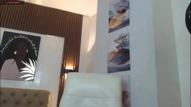 Image 6 of xlunna Stream on Chaturbate on 1 month ago