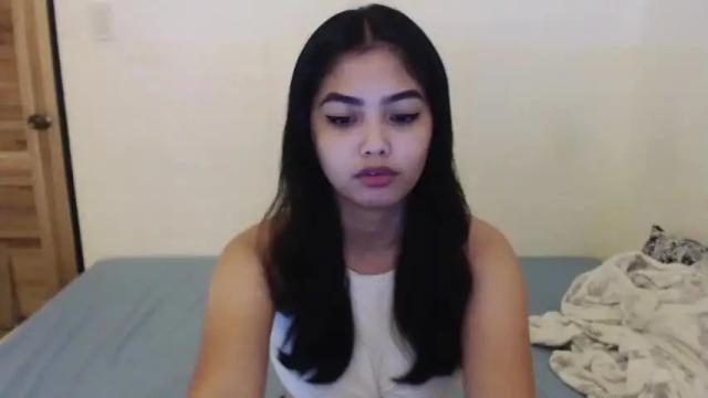 Image 2 of xmia_ Stream on Chaturbate on 14 months ago