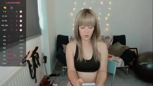 Thumbnail 1, xmiss_nataliax's Stream at Chaturbate, 19 months ago