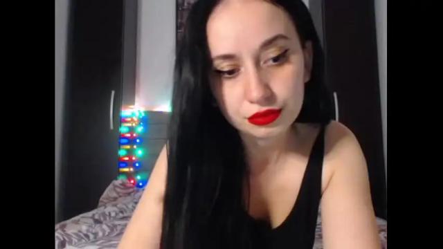 Image 2 of xmistressemmax Stream on Chaturbate on 21 months ago