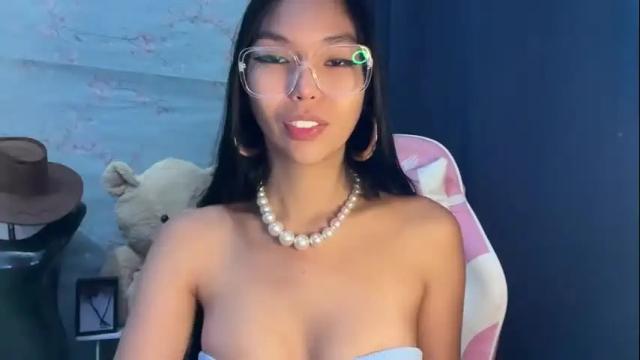 Image 12 of xmonica_cummerx Stream on Chaturbate on 2 months ago
