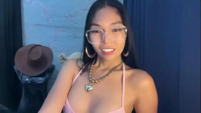 Image 3 of xmonica_cummerx Stream on Chaturbate on 2 months ago