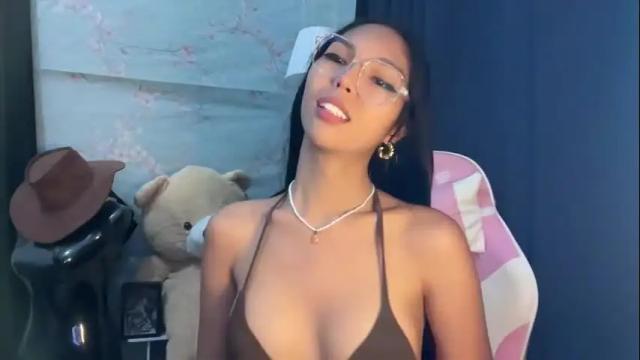 Thumbnail 1, xmonica_cummerx's Stream at Chaturbate, 1 month ago