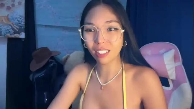 Image 10 of xmonica_cummerx Stream on Chaturbate on 27 days ago