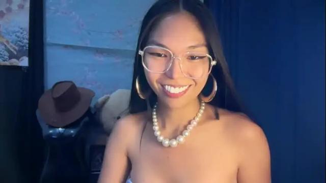 Image 2 of xmonica_cummerx Stream on Chaturbate on 24 days ago