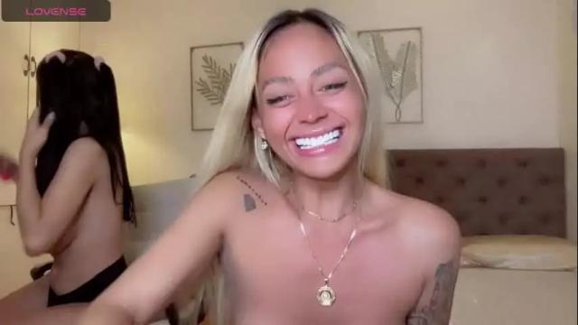 Image 10 of xmonstrouscockivy Stream on Chaturbate on 19 months ago