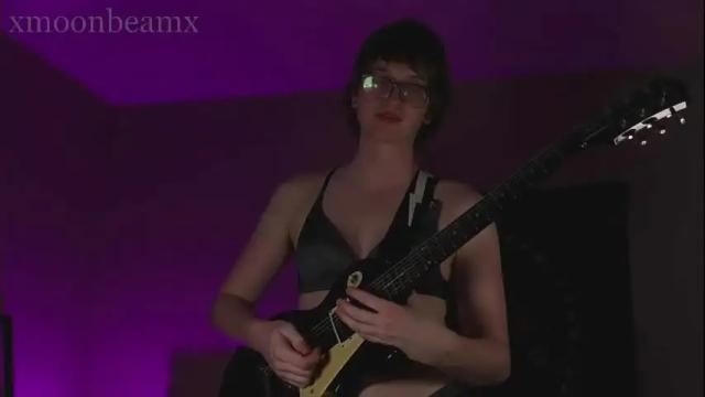 Thumbnail 3, xmoonbeamx's Stream at Chaturbate, 1 month ago