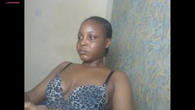 Image 12 of xnastymilf Stream on Chaturbate on 8 days ago