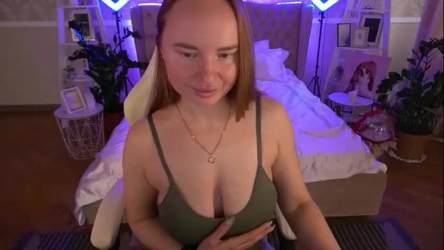 Image 4 of xo_monica Stream on Chaturbate on 2 months ago
