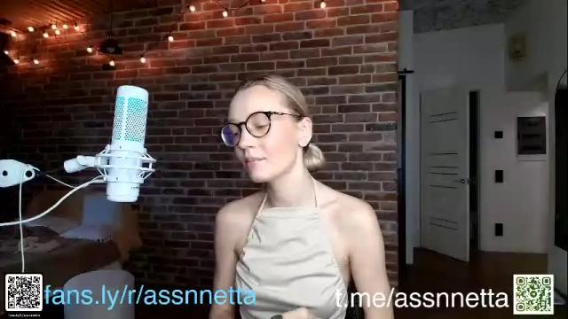 Image 2 of xoanetta Stream on Chaturbate on 4 months ago