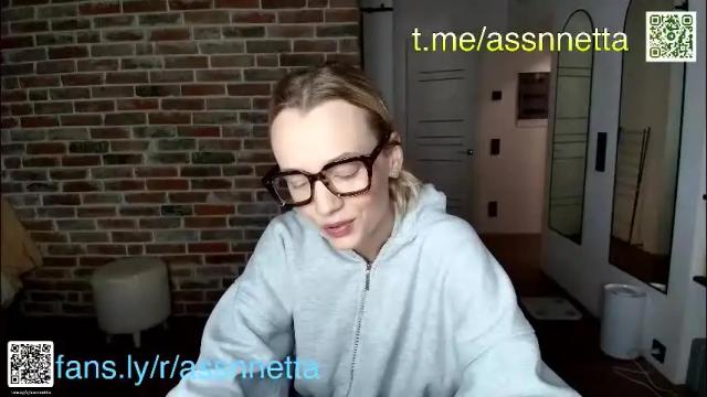 Image 3 of xoanetta Stream on Chaturbate on 3 months ago