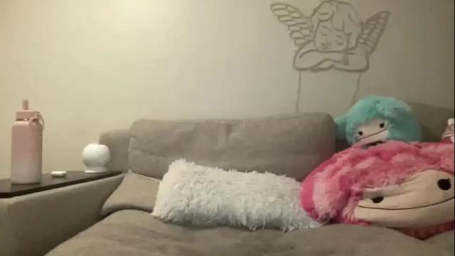 Image 6 of xoxo_roseee Stream on Chaturbate on 1 month ago