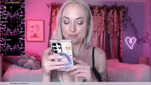 Thumbnail 2, xoxomadalynn's Stream at Chaturbate, 16 months ago