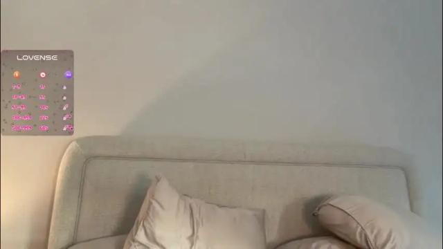 Image 2 of xoxoxjenn Stream on Chaturbate on 21 hours ago