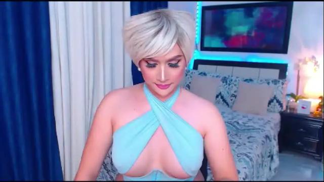 Image 10 of xplaymateamandax Stream on Chaturbate on 2 days ago