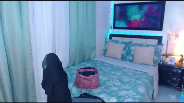 Image 11 of xplaymateamandax Stream on Chaturbate on 7 days ago