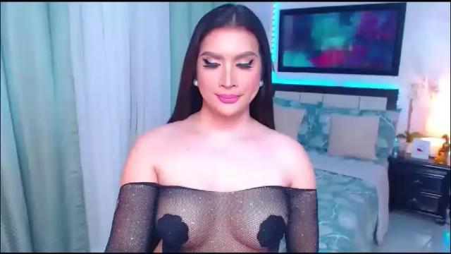 Image 2 of xplaymateamandax Stream on Chaturbate on 7 days ago