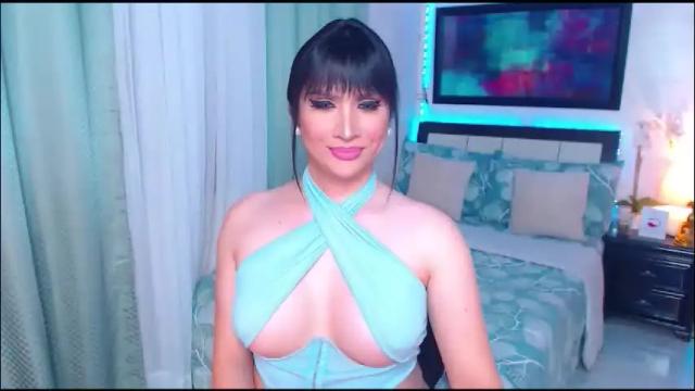 Image 4 of xplaymateamandax Stream on Chaturbate on 4 days ago