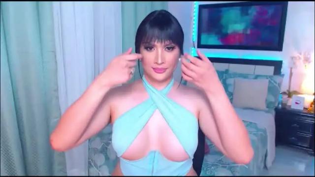 Image 7 of xplaymateamandax Stream on Chaturbate on 2 days ago