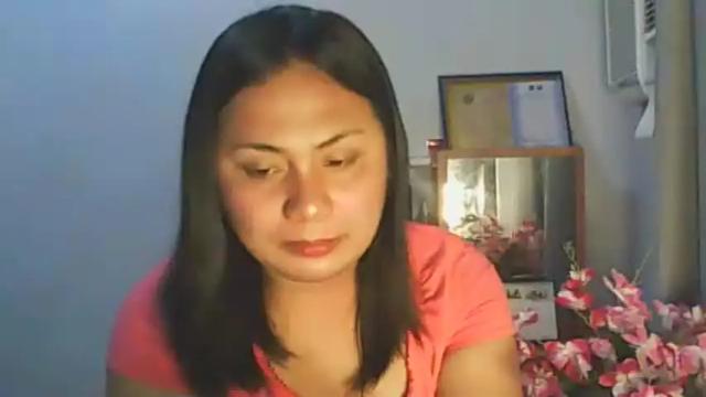 Image 10 of xqueen_beatricex Stream on Chaturbate on 17 months ago