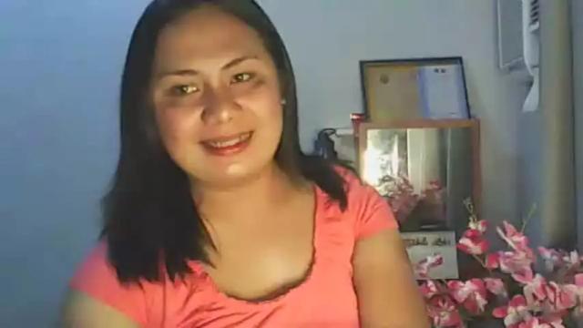 Image 2 of xqueen_beatricex Stream on Chaturbate on 17 months ago