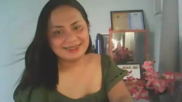 Image 10 of xqueen_beatricex Stream on Chaturbate on 17 months ago