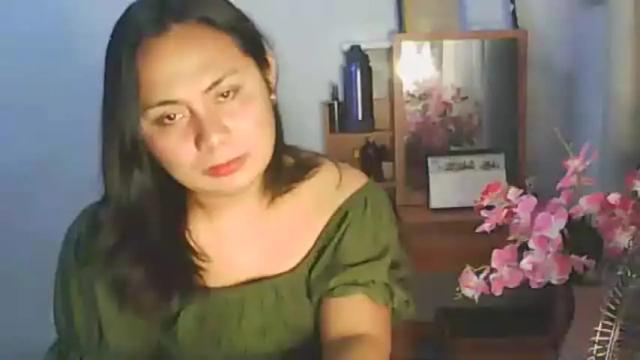Image 12 of xqueen_beatricex Stream on Chaturbate on 16 months ago