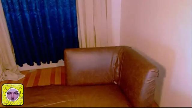 Image 3 of xqueenofqueenx Stream on Chaturbate on 2 days ago