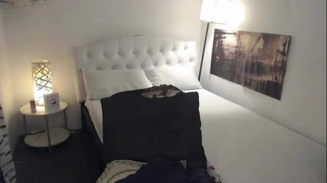 Image 12 of xqueenyasiandomcumx Stream on Chaturbate on 7 days ago
