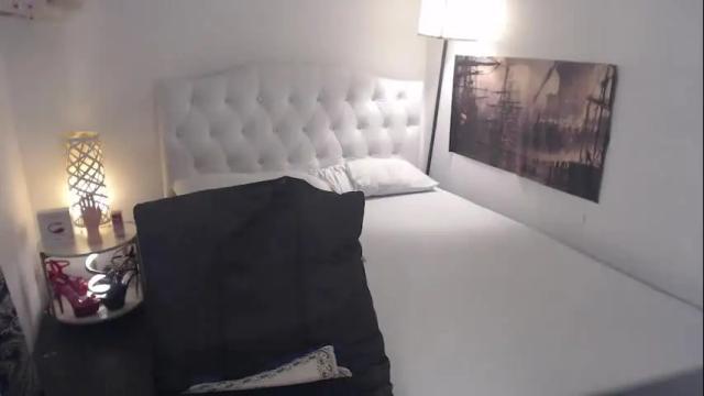 Image 12 of xqueenyasiandomcumx Stream on Chaturbate on 13 days ago