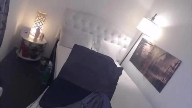 Image 2 of xqueenyasiandomcumx Stream on Chaturbate on 1 month ago