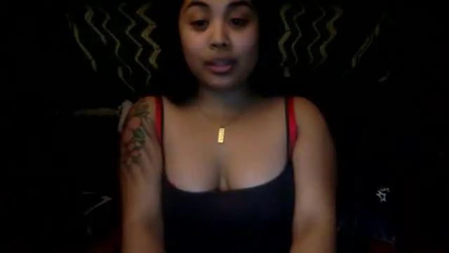 Image 11 of xravemommydezzx Stream on Chaturbate on 18 months ago