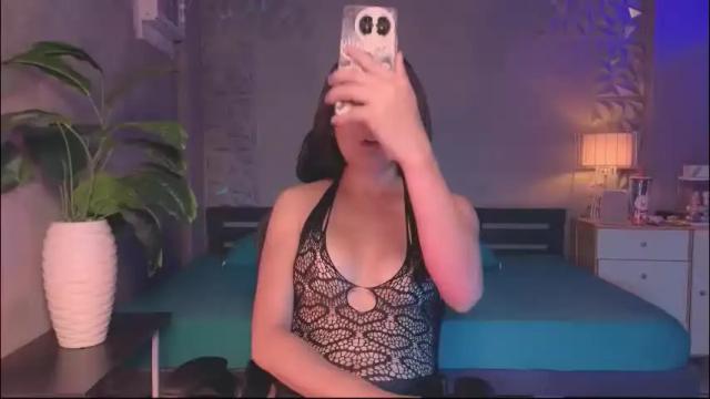 Image 2 of xseductivemichellex Stream on Chaturbate on 2 months ago
